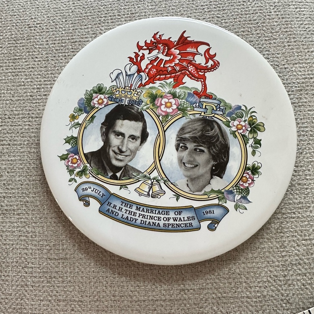 Prince Charles & Lady Diana Marriage Trivet 6 Inch H&R Johnson England 1981